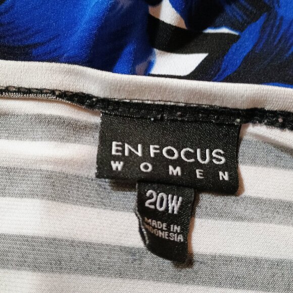 EUC: En Focus Studio Sze 20W Black & White Striped Blue Floral Dress - Picture 3 of 6